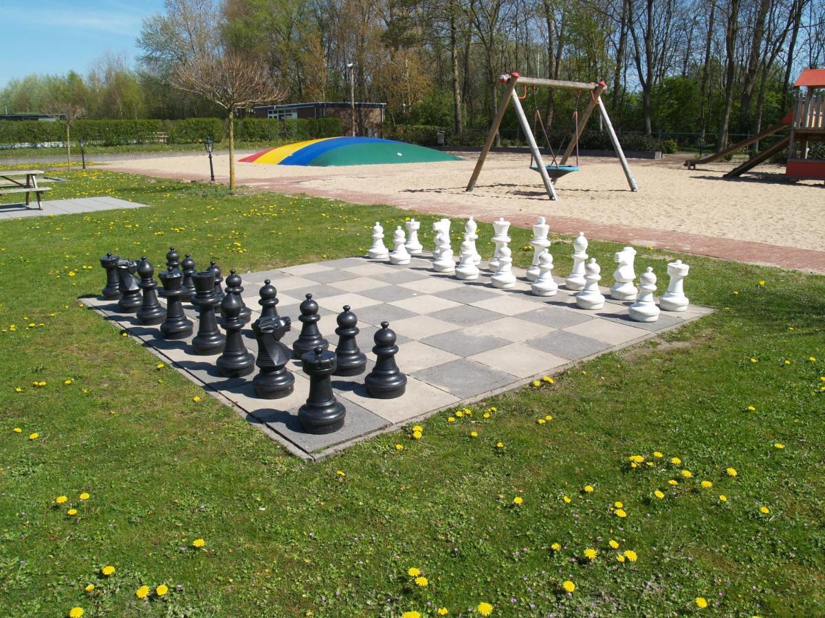 Europarcs De Biesbosch Hotel Willemsdorp Екстериор снимка