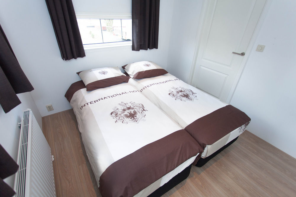 Europarcs De Biesbosch Hotel Willemsdorp Екстериор снимка