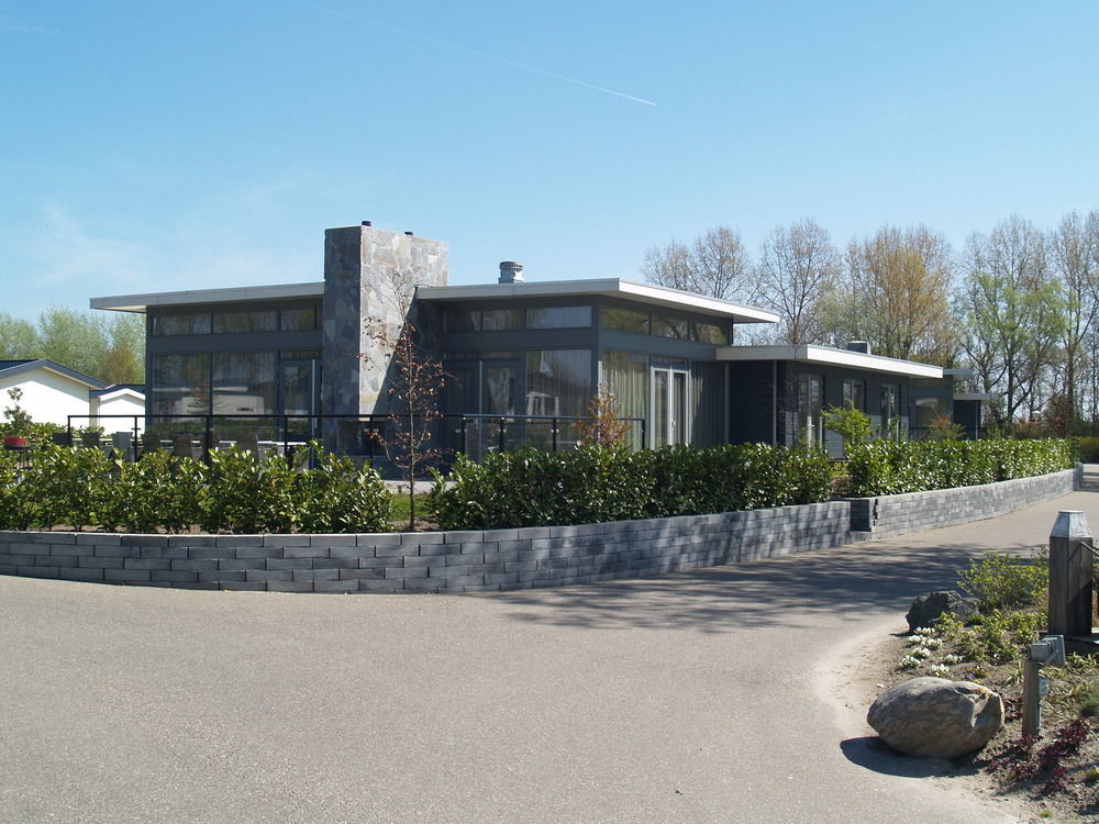 Europarcs De Biesbosch Hotel Willemsdorp Екстериор снимка