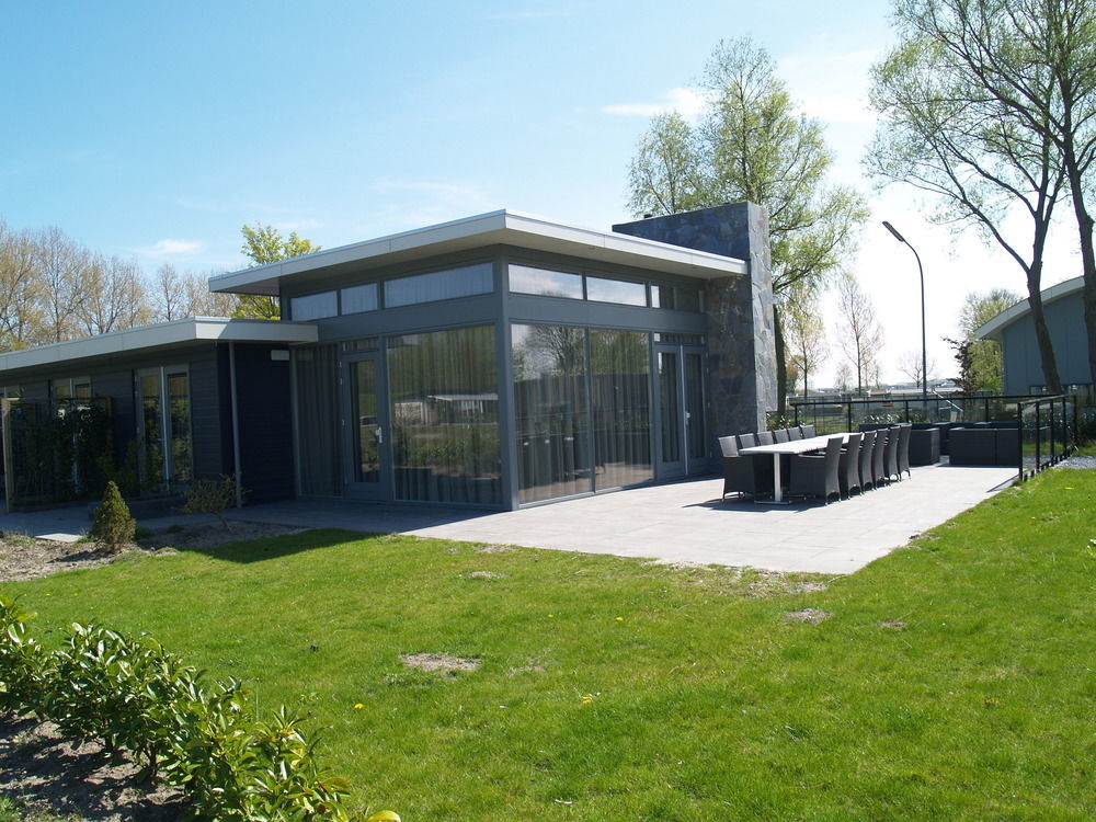 Europarcs De Biesbosch Hotel Willemsdorp Екстериор снимка