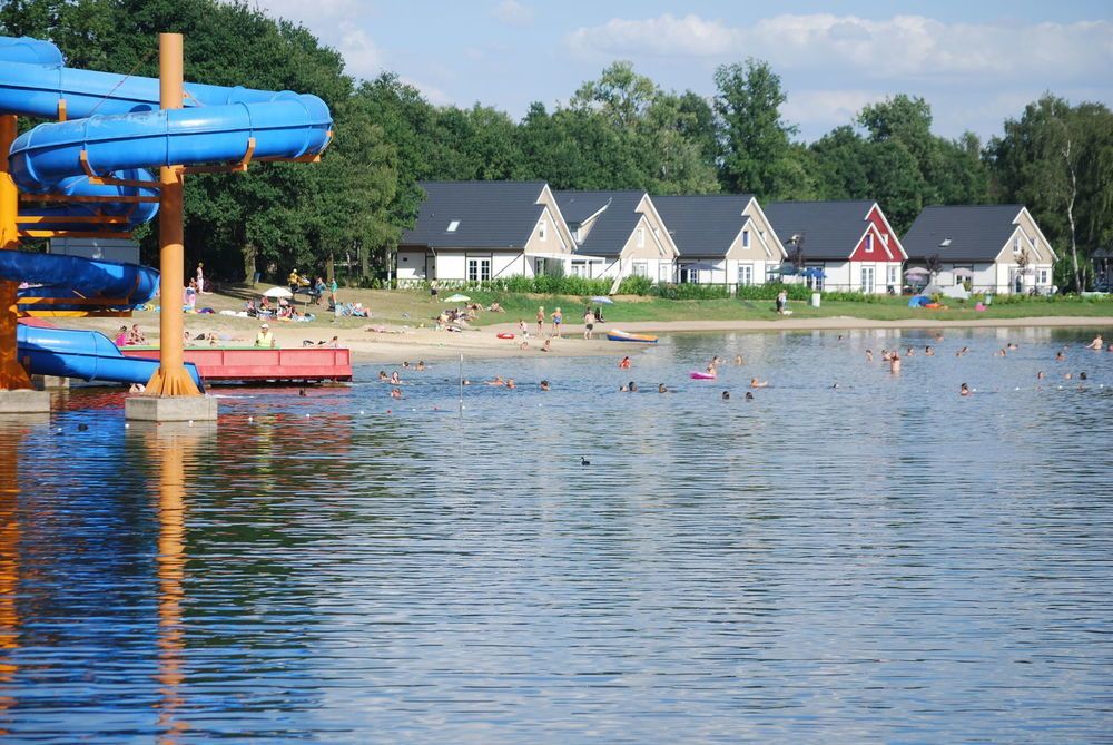 Europarcs De Biesbosch Hotel Willemsdorp Екстериор снимка