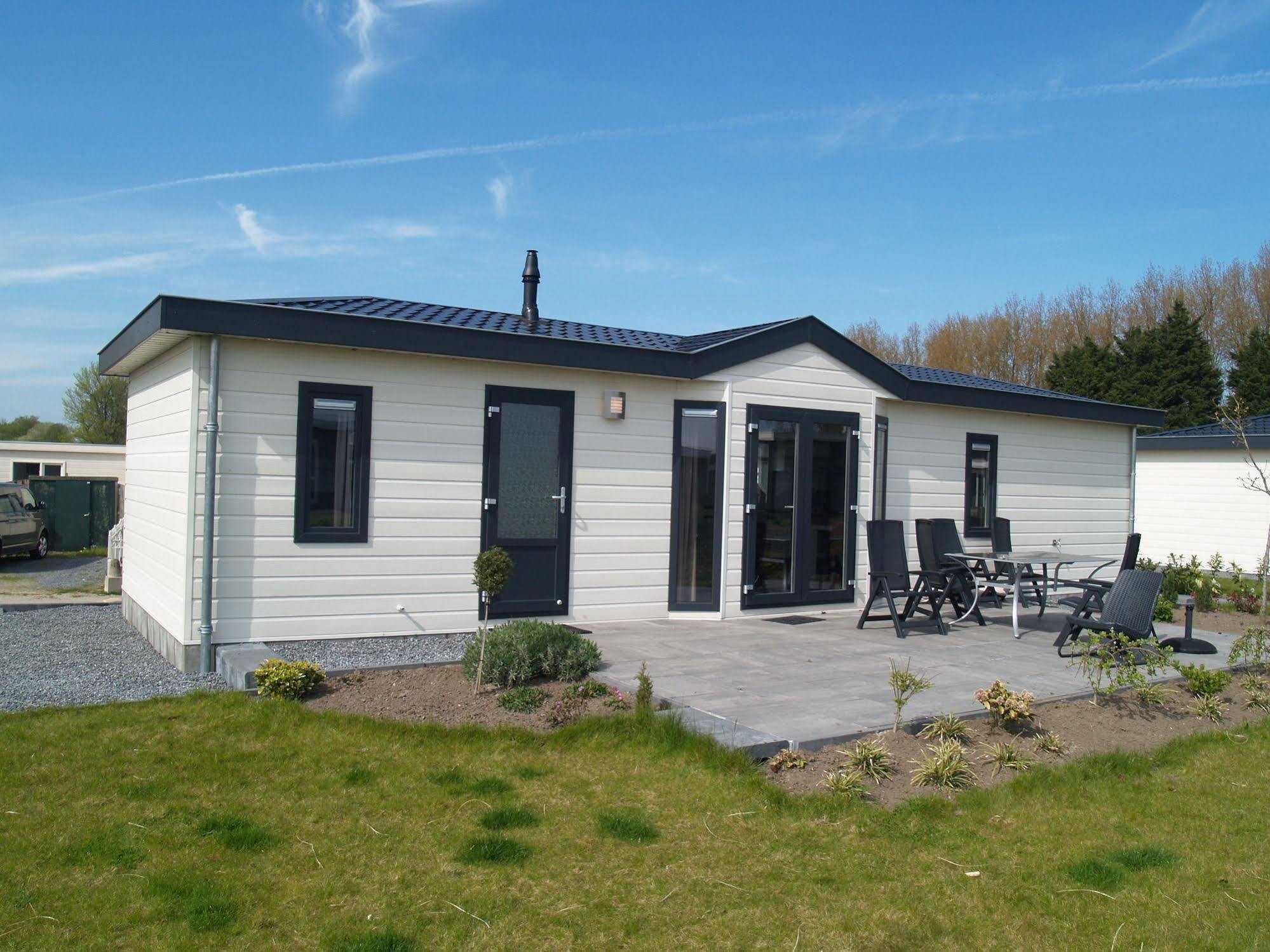 Europarcs De Biesbosch Hotel Willemsdorp Екстериор снимка
