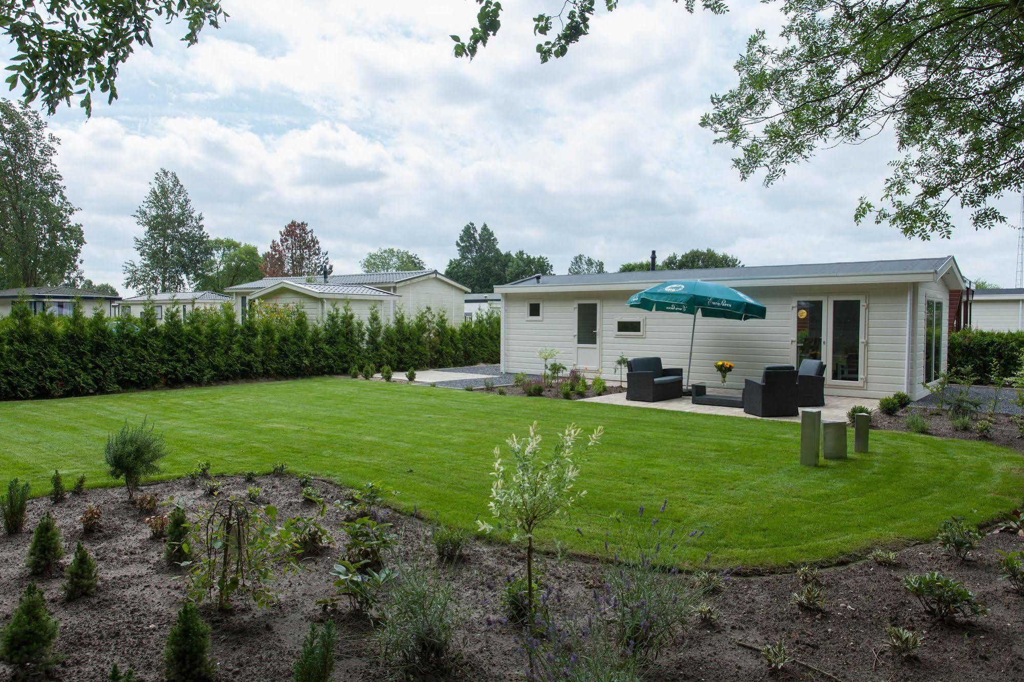 Europarcs De Biesbosch Hotel Willemsdorp Екстериор снимка